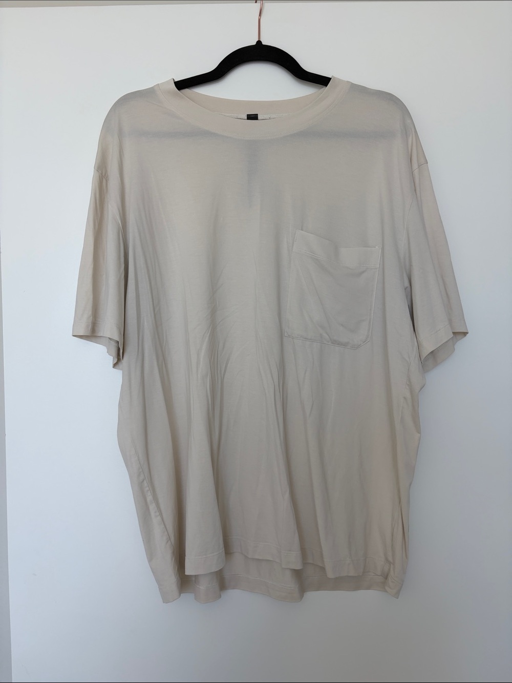 Lululemon boxy pocket tshirt L